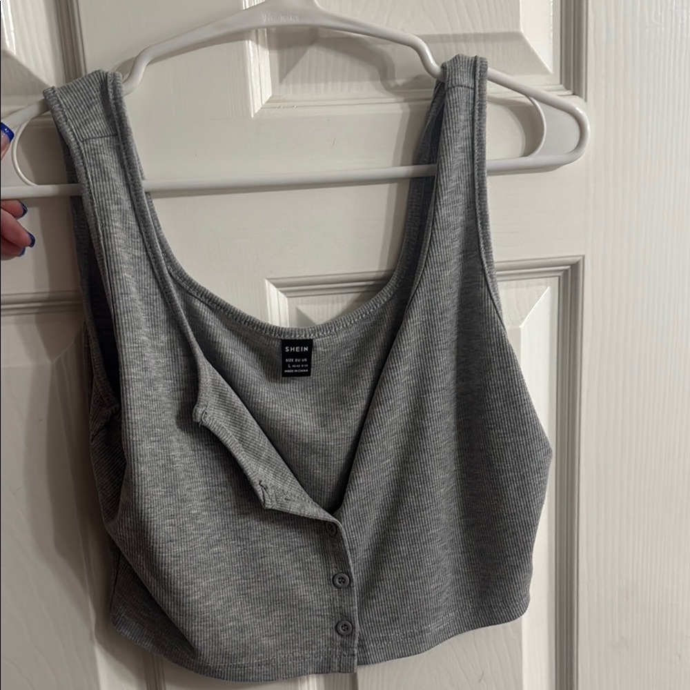 SHEIN Gray Ribbed Button-Down Tank Top